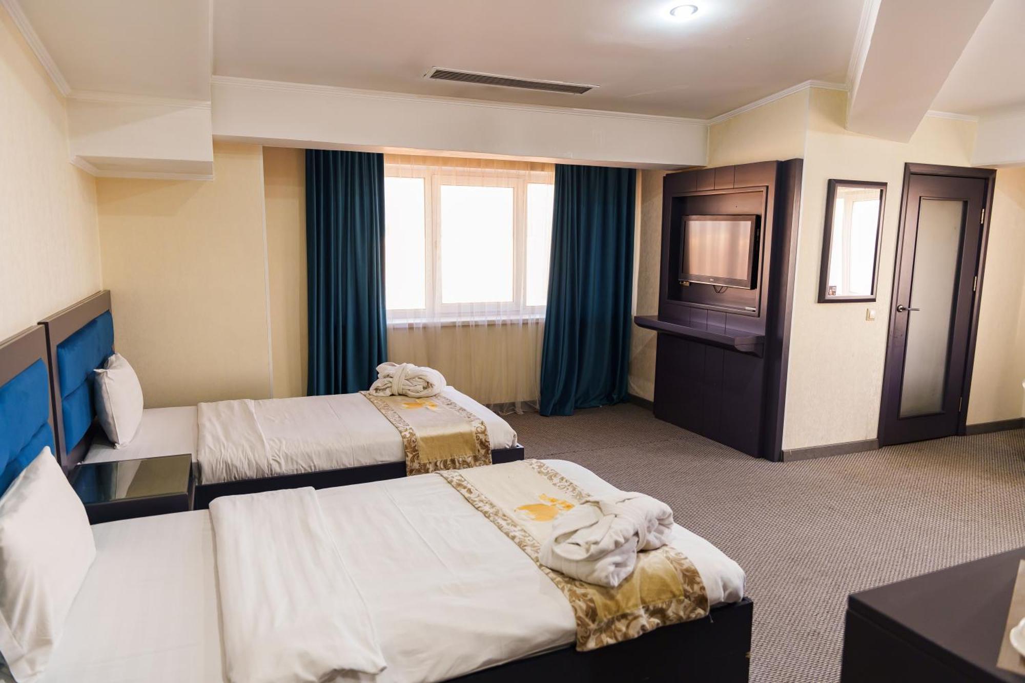 Almaty Grand Erbil Hotel Ngoại thất bức ảnh