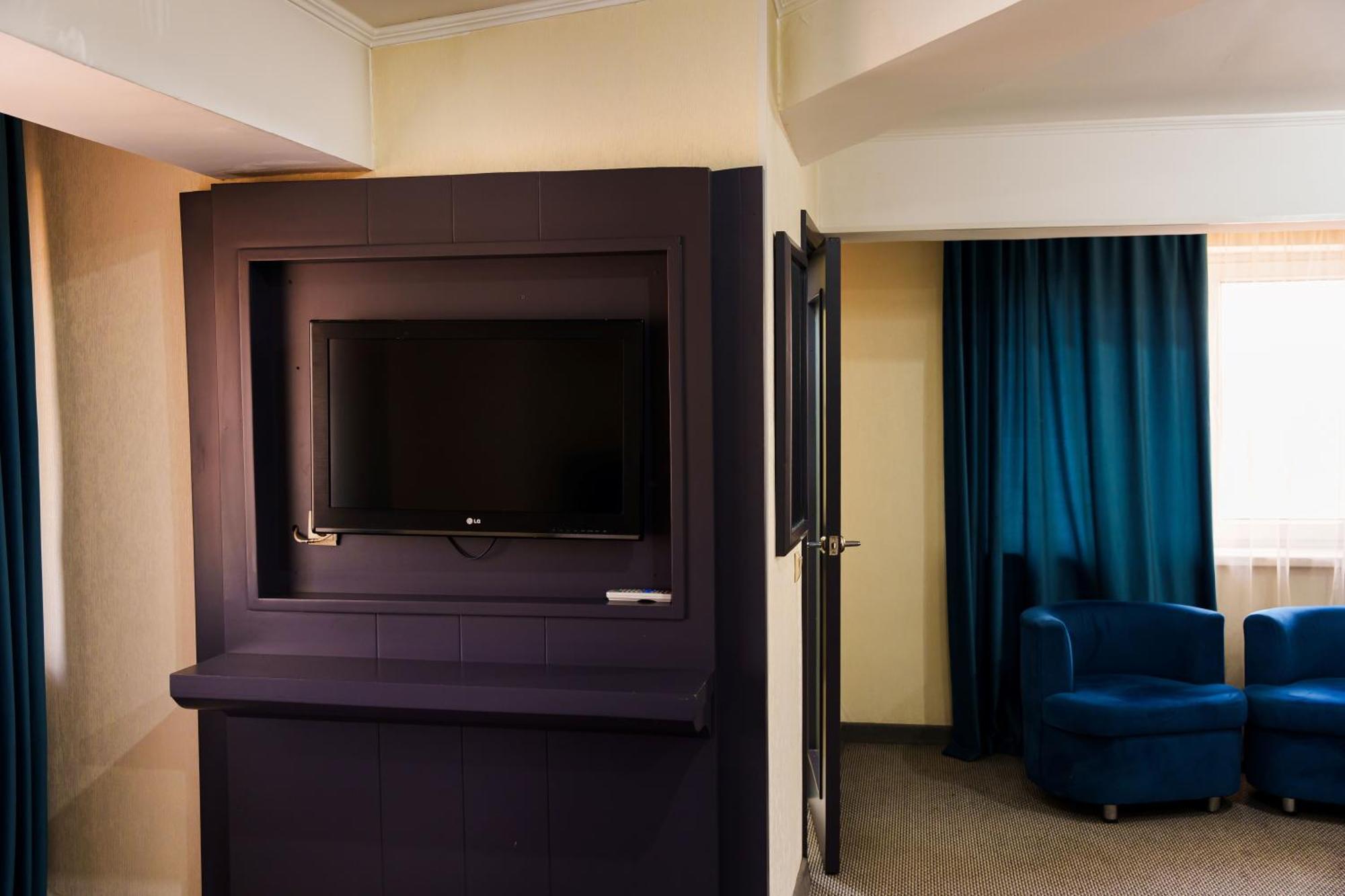 Almaty Grand Erbil Hotel Ngoại thất bức ảnh