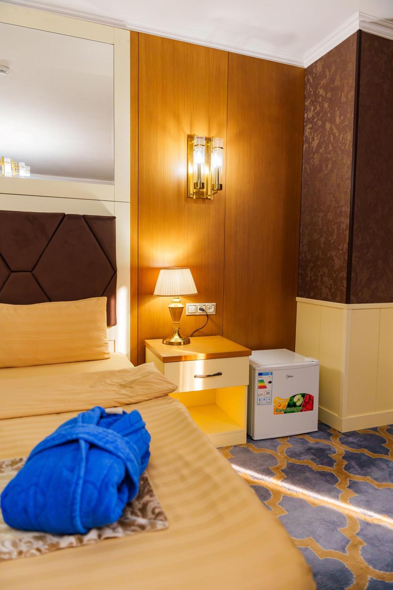 Almaty Grand Erbil Hotel Ngoại thất bức ảnh